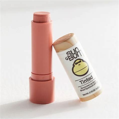 8 Best Tinted Lip Balms 2020 Tinted Lip Balms For Healing Chapped Lips Hellogiggles