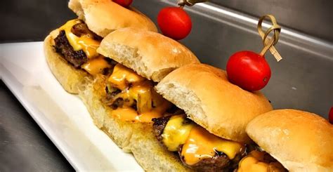 The rest of the wait and bussing staff, mosquitos, and mediocre drinks i've been to game day multiple times in the past few months, and when i visited today i was extremely disappointed with the overall attitude of the staff. GameTime Ft. Myers Restaurant Sports Bar & Arcade | Must ...