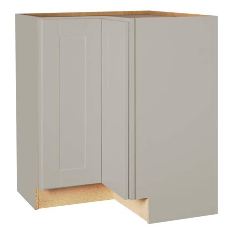 Hampton Bay Shaker Assembled 285x345x165 In Lazy Susan Corner Base