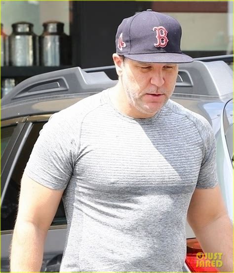 Dane Cook Flaunts His Biceps In Fitted T Shirt While Stepping Out In La