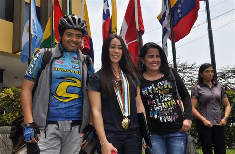 Mariana pajón 2021 estatura (altura): Campeona olímpica Mariana Pajón Londoño es nombrada "Ciuda… | Flickr