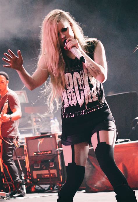 review avril lavigne s ‘love sux and the pop punk problem the aggie