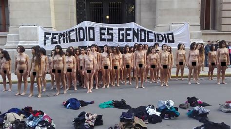 Naked Women Swarm The Streets Of Buenos Aires To Take Part In A Massive