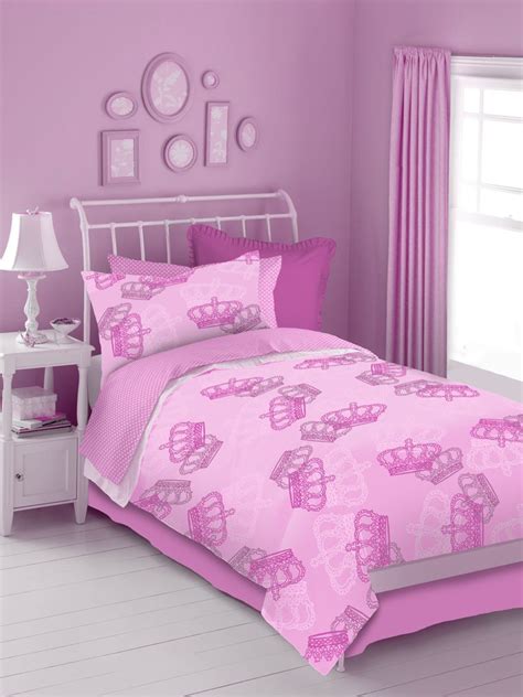 Twin bedding sets include everything you need to outfit your twin bed in one purchase—a comforter, fitted sheet, flat sheet, pillowcases, pillow shams and sometimes a bed skirt. Pink Crowns, 4-PC Twin Comforter Set (Pink)