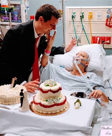 couple gets married in the hospital just hours before the bride passed away