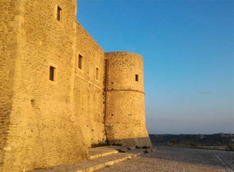 Castello di bernalda is a castle in basilicata. FAI una sera…al castello di Bernalda - I Borghi d'Italia ...