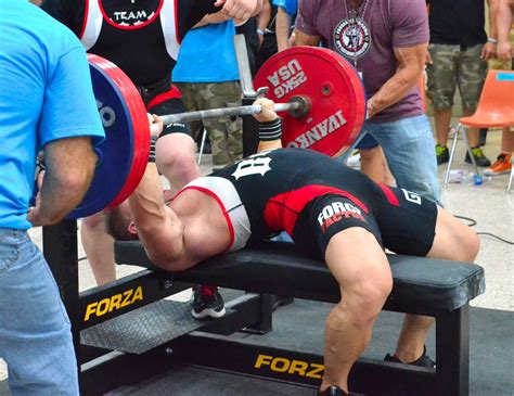 How To Bench Press Like A Pro A Deep Look At Bench Press Form Lift