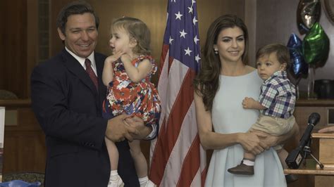 Florida Gov Ron Desantis Wife Casey Expecting Third Child