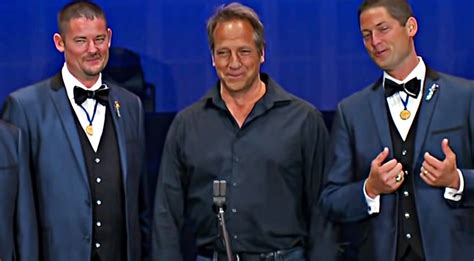 Before Dirty Jobs Mike Rowe Was Actually A Professional Opera Singer