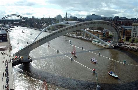 The Gateshead Millennium Bridge In Pictures Every Year From 2001 To