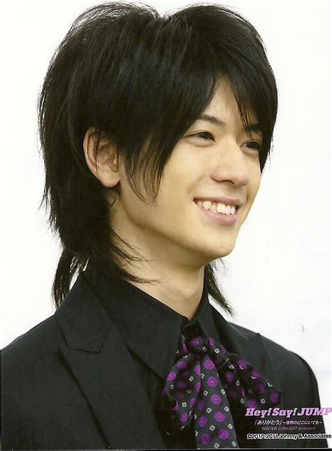Due to this, he doesn't really get to shine in the spotlight like some of the other talented students. sweetcake: Yuto Nakajima