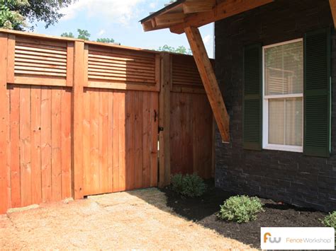 Average cost per linear foot. The Stanton - Fence Workshop™