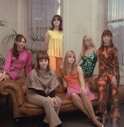 24 Fashion Photos That Will Make You Wish It Were The ‘60s
