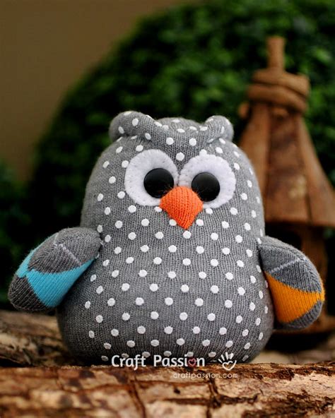 Sock Owl Stuffed Animal Free Sewing Pattern And Tutorial Craft Passion