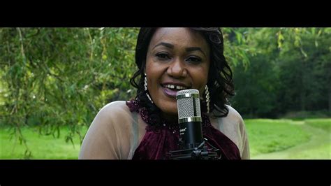 Alda Mahunga Libala Kati Na Yesu Clip Officiel Youtube