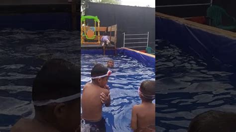 Tapi kalau niatannya membangun kolam renang mini, tentu biaya yang dikeluarkan tak begitu tinggi. Kolam renang mini waterboom - YouTube