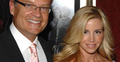 Camille Donatacci Files For Divorce From Kelsey Grammer Cbs News