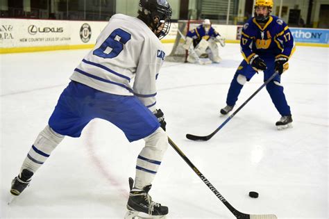 La Salle Hockey Shuts Out West Seneca