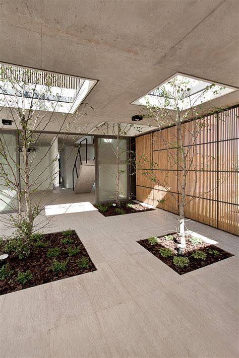 Gallery Of Natural Light And Ventilation 17 Remarkable Courtyards 9