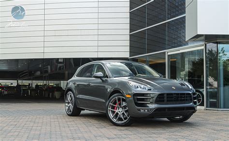 Modulare Wheels Park Place Porsche Porsche Macan Turbo 22