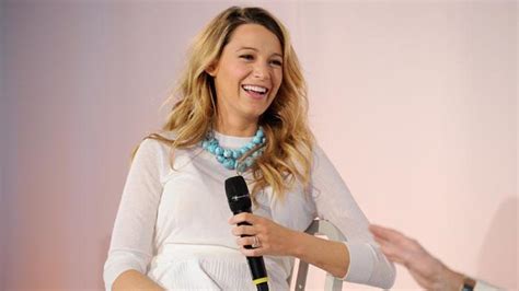 Film keluarga terfavorit finding dory. Tradisi Unik Membeli Hadiah Natal Ala Keluarga Blake ...