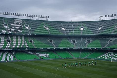 Photos of estadio ramon sanchez pizjuan. Dónde aparcar gratis en Sevilla para disfrutar del fútbol