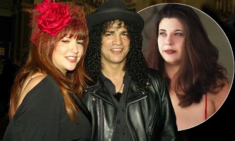 Guns N Roses Guitarist Slashs Wife Accused Of Assaulting Plus Sized Porn Model Daily Mail Online