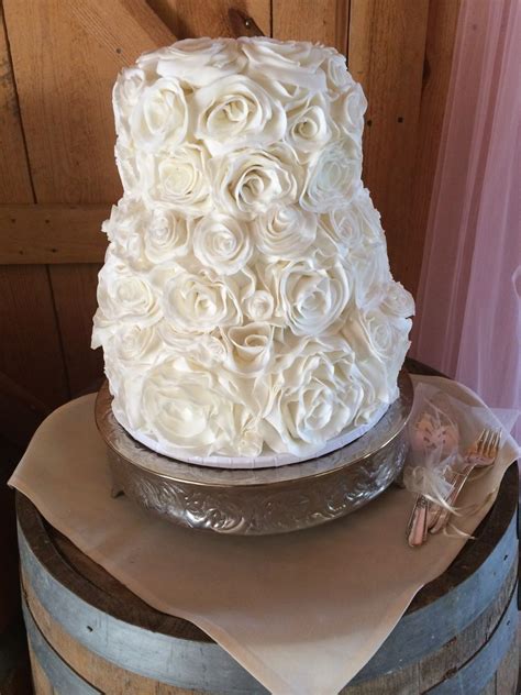 Rosette Cake Wedding Mood Wedding Dreams Dream Wedding Cascading