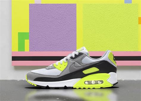 Avis Que Vaut La Nike Air Max 90 Og Recraft Volt Cd0881 103