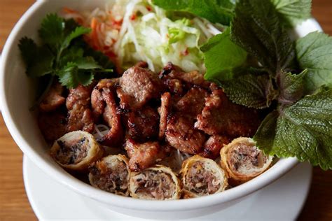 Bún Chả Hà Nội Traditional Vietnamese Food Viet Grill Restaurant