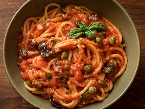 Spaghetti Alla Puttanesca Stephen La Rosa