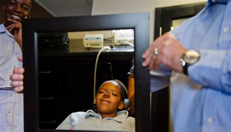 Photos South African Girl Gets A Prosthetic Nose Foto En Tempo Co