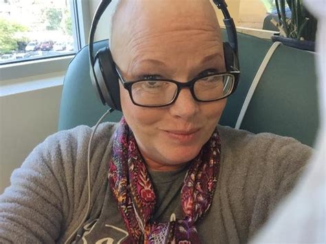 Espns Shelley Smith Returning To Work After Battling Breast Cancer