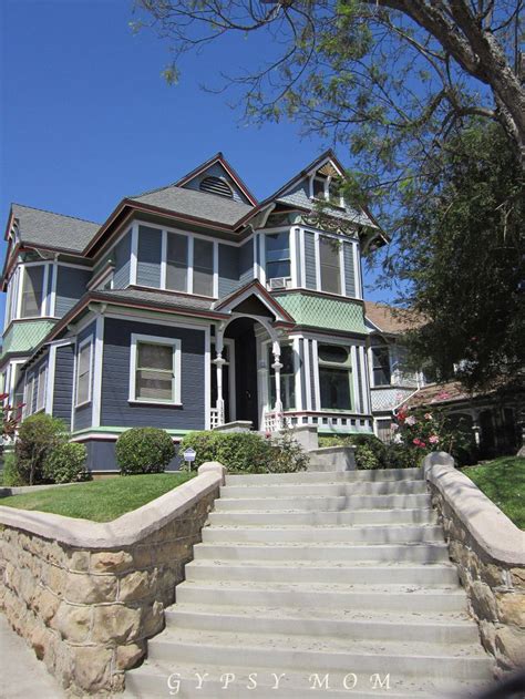 Victorian House In Angeleno Heights In Los Angeles Ca Victorian