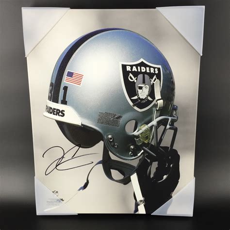 Nfl Auction Nfl Raiders Derek Carr Signed 16x20 Raiders Helmet Logo