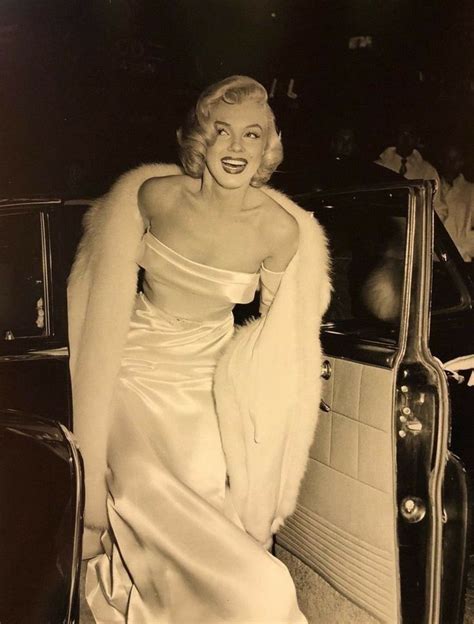 Bom Sex Marilyn Monroe Đâu Chỉ Có Sắc Vóc Gu Thời Trang Của Bà Từ Hàng Chục Thập Kỉ Trước đã