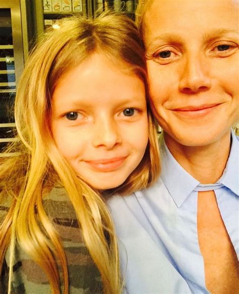 Gwyneth Paltrow Shares Surprise Photos With Look Alike Daughter Apple
