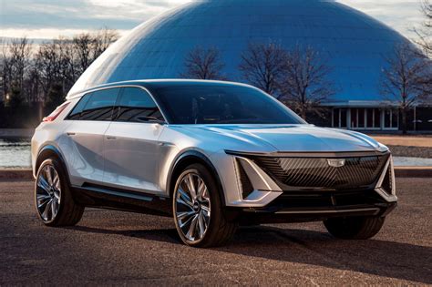 Cadillacs Next Electric Suv Looks Mean Carbuzz