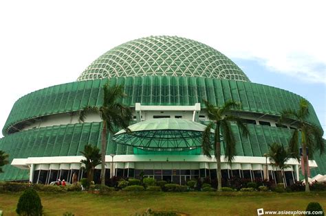 Смотреть трансляции смотрите в прямом эфире. National Science Centre - Kuala Lumpur Tours - This Is ...