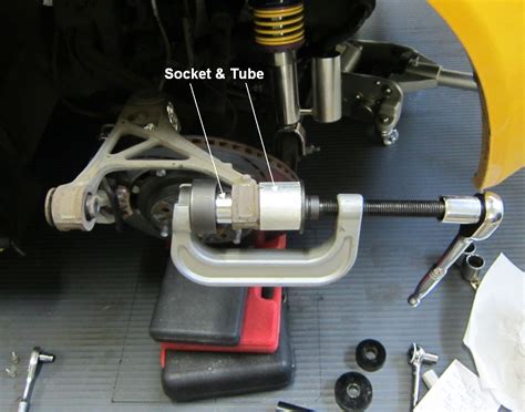 Jeep jk link suspension install. Bushings