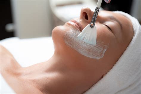 Intimidated By Massive Facial Menus Spa Experts Share Their Tips Insiders Guide To Spas