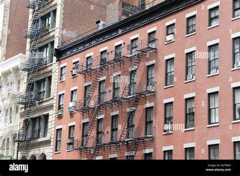 Modern Red Brick Apartment Building In New York City Stock Photo Alamy