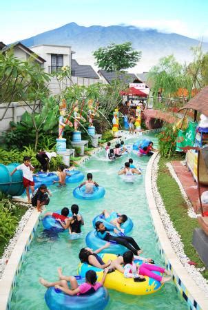 Our park is a water oasis for your entire family, with our attractions, cool beverages and tasty energizing bites, we're the place to be in phuket. Jugle Waterpark Tanggulangin : Tiket The Jungle Waterpark ...