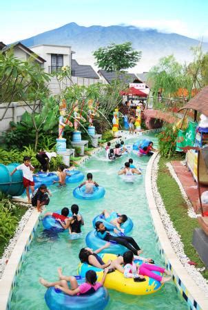 The jungle waterpark terdapat 7 wahana air dan 7 wahana non air. Jugle Waterpark Tanggulangin : Tiket The Jungle Waterpark ...