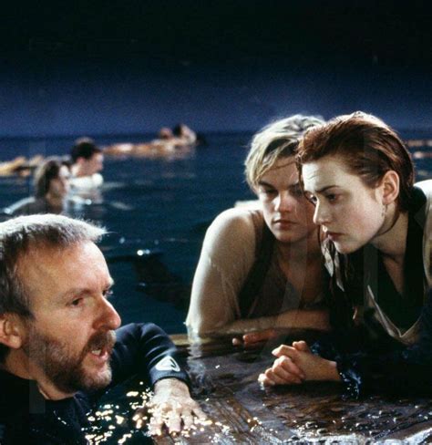 Sala James Cameron Kate Winslet Y Leonardo DiCaprio In Kate Winslet Leonardo