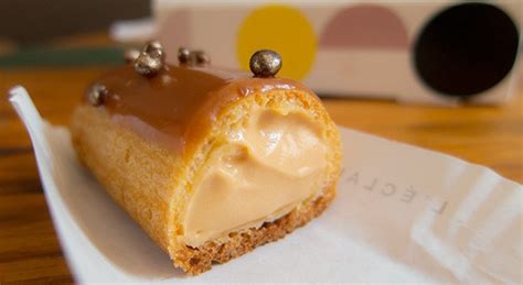 Éclair au caramel au beurre salé