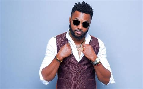 Nigerian singer MKO thrills fans with performance - Entertainment News
