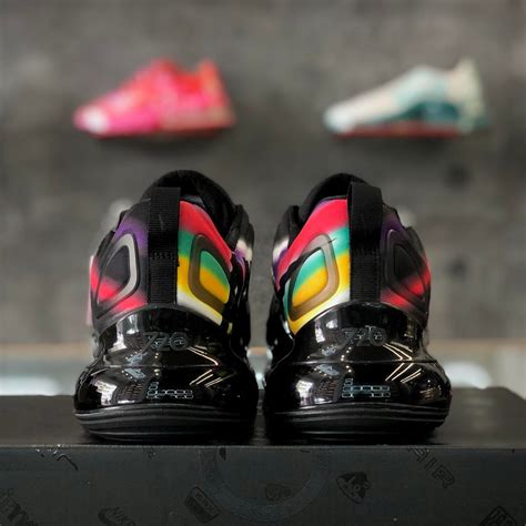 Nike Air Max 720 Black Neon Streaks Ao2924 023 Sneakerzonevn
