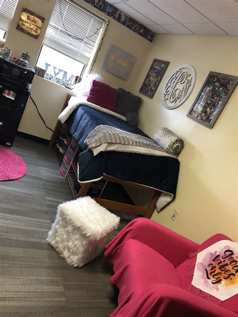 college dorm room inspiration