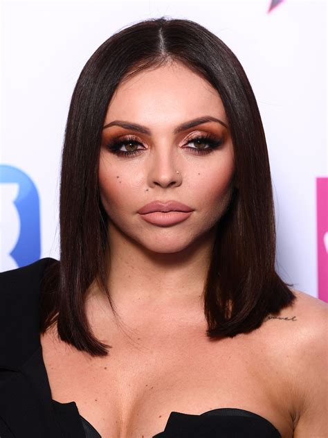 Little Mix S Jesy Nelson Debuts New Platinum Blonde Hair In Sexy Snap